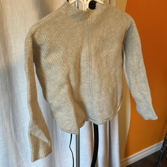 Babaton grey sweater - Picture 3 of 3